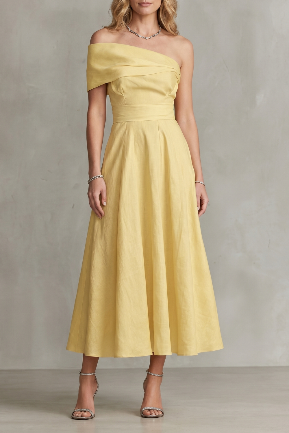 Soléane – One-shoulder linen elegance – Maxi dress