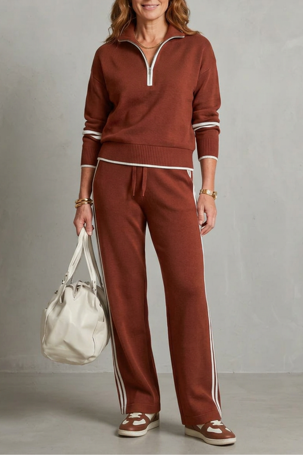 Vallora – Sporty contrast trim – Lounge set