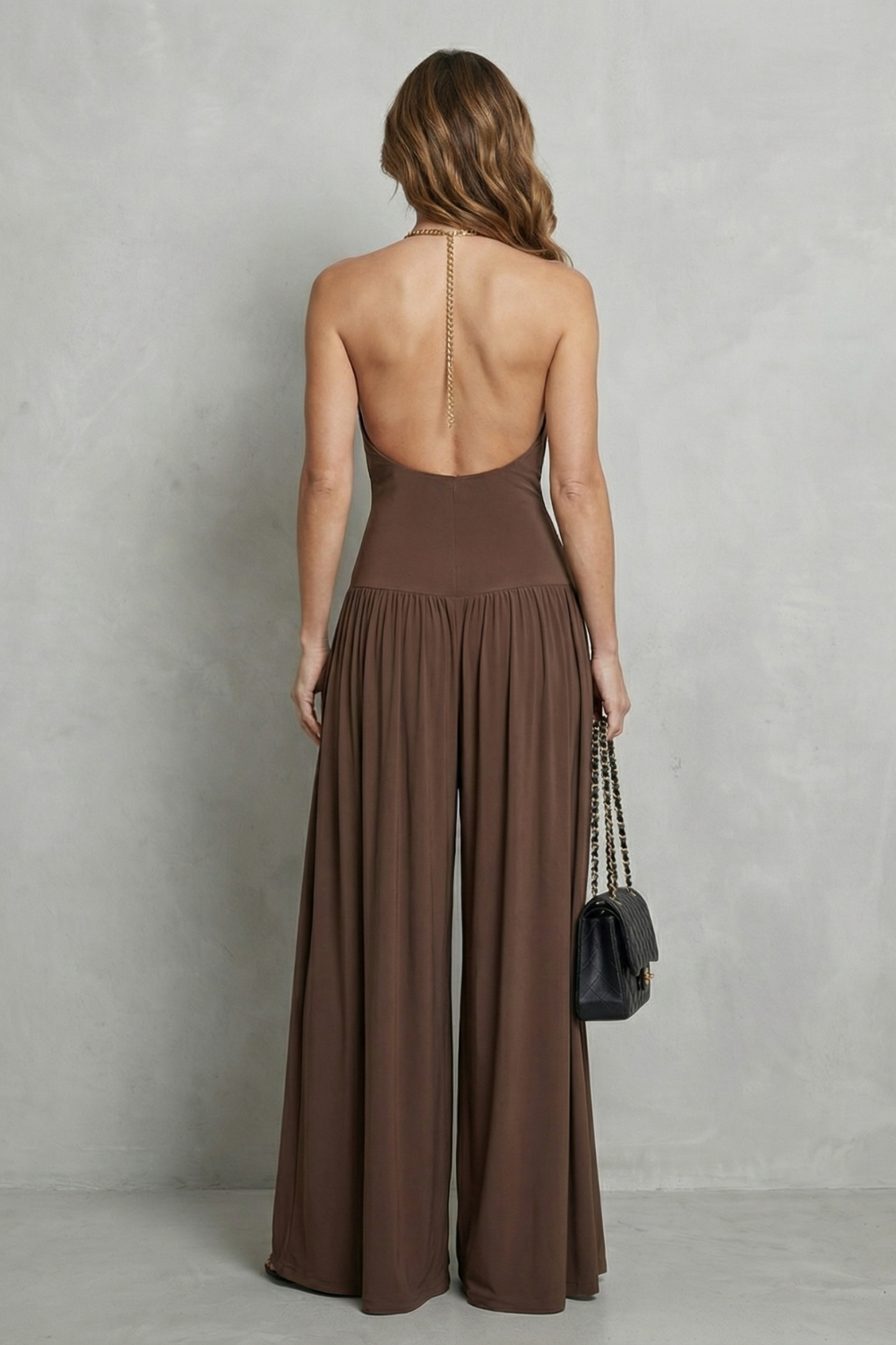 Solmèra – Draped halter elegance – Two piece set