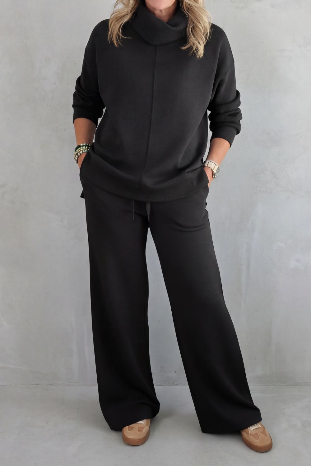 Luverra – Relaxed elegance – Two-piece lounge set