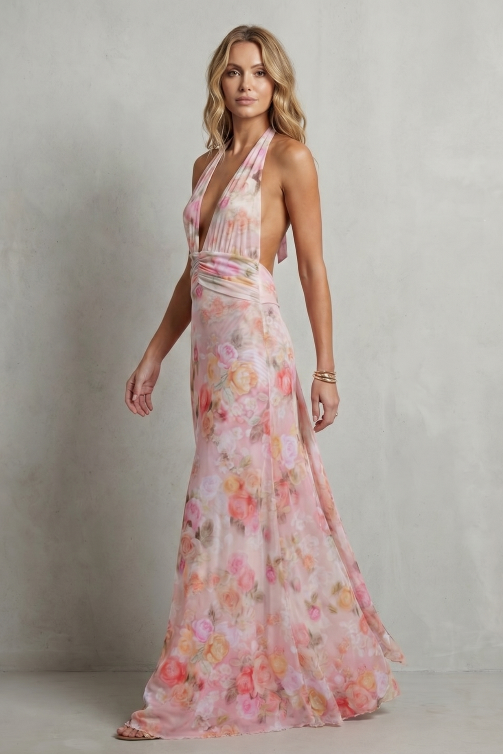 Ariadelle – Deep V floral elegance – Maxi dress