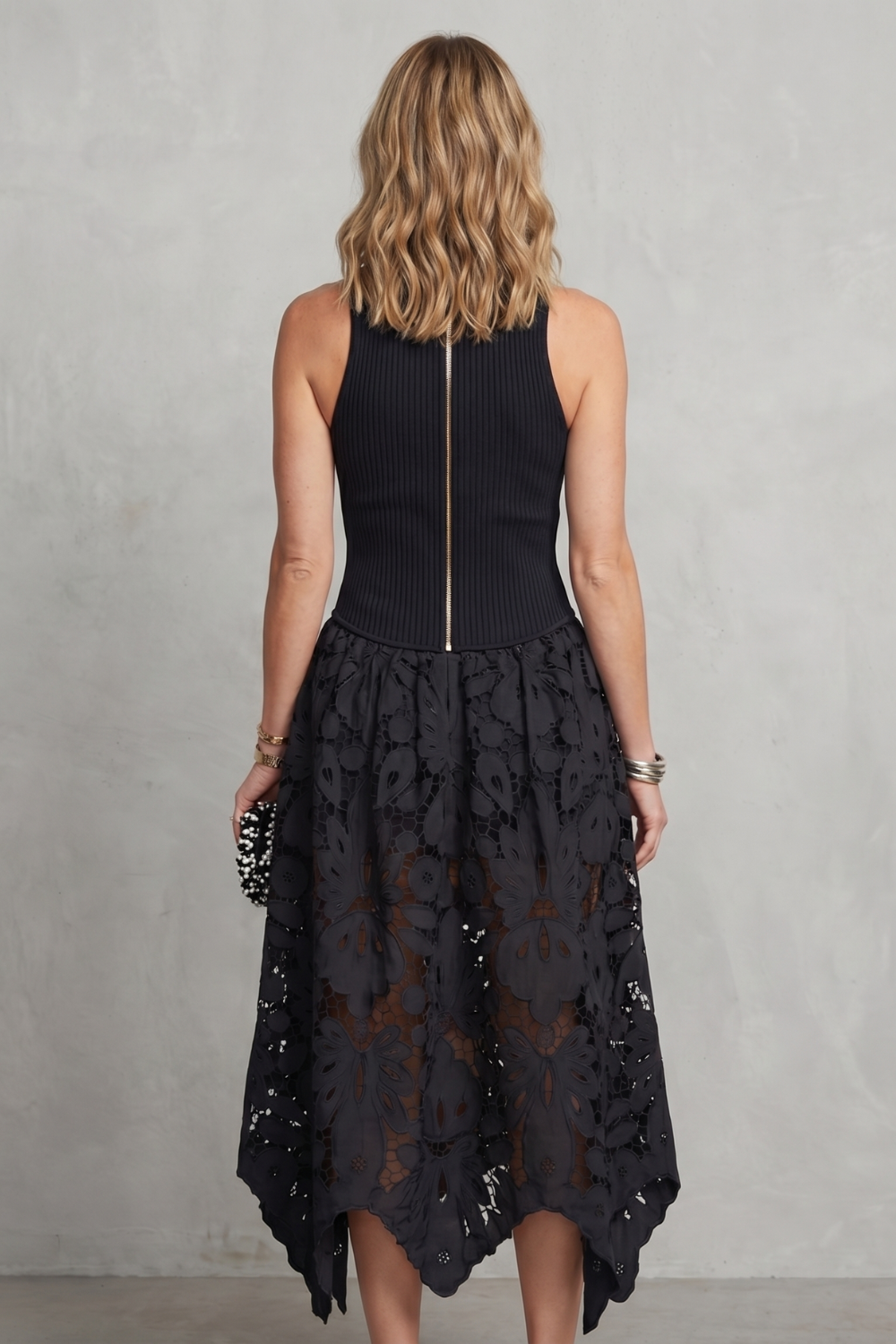 Atalisse – Lace contrast elegance – Midi dress