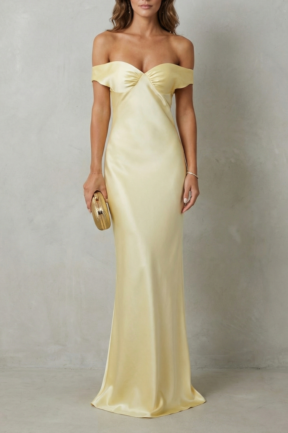 Auréliane – Golden hour elegance – Off-shoulder satin evening gown