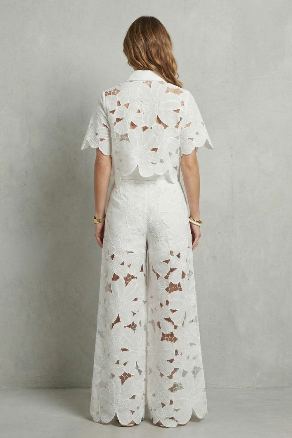 Bellarisse – Embroidered lace elegance – Top and skirt set