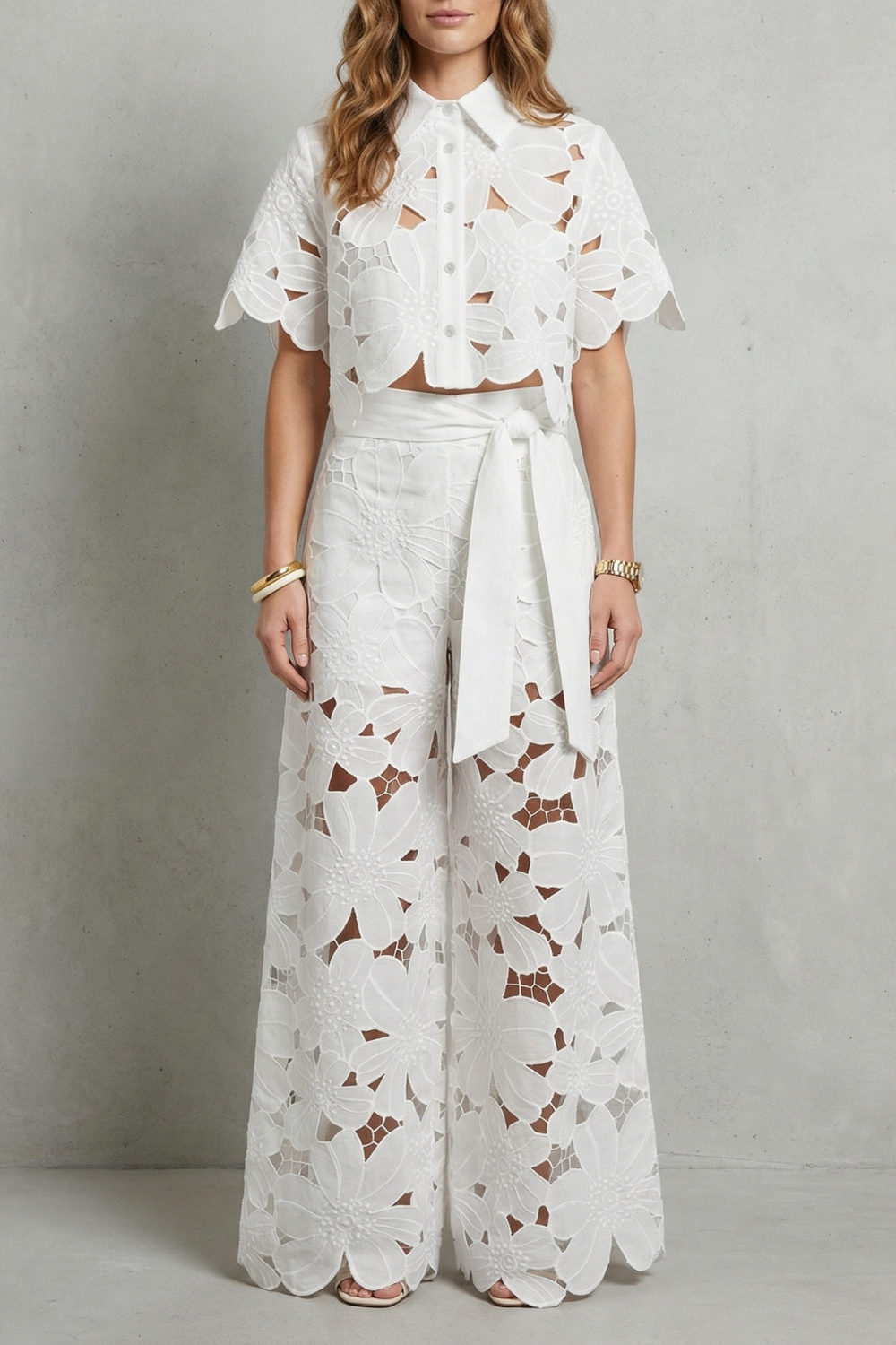 Bellarisse – Embroidered lace elegance – Top and skirt set