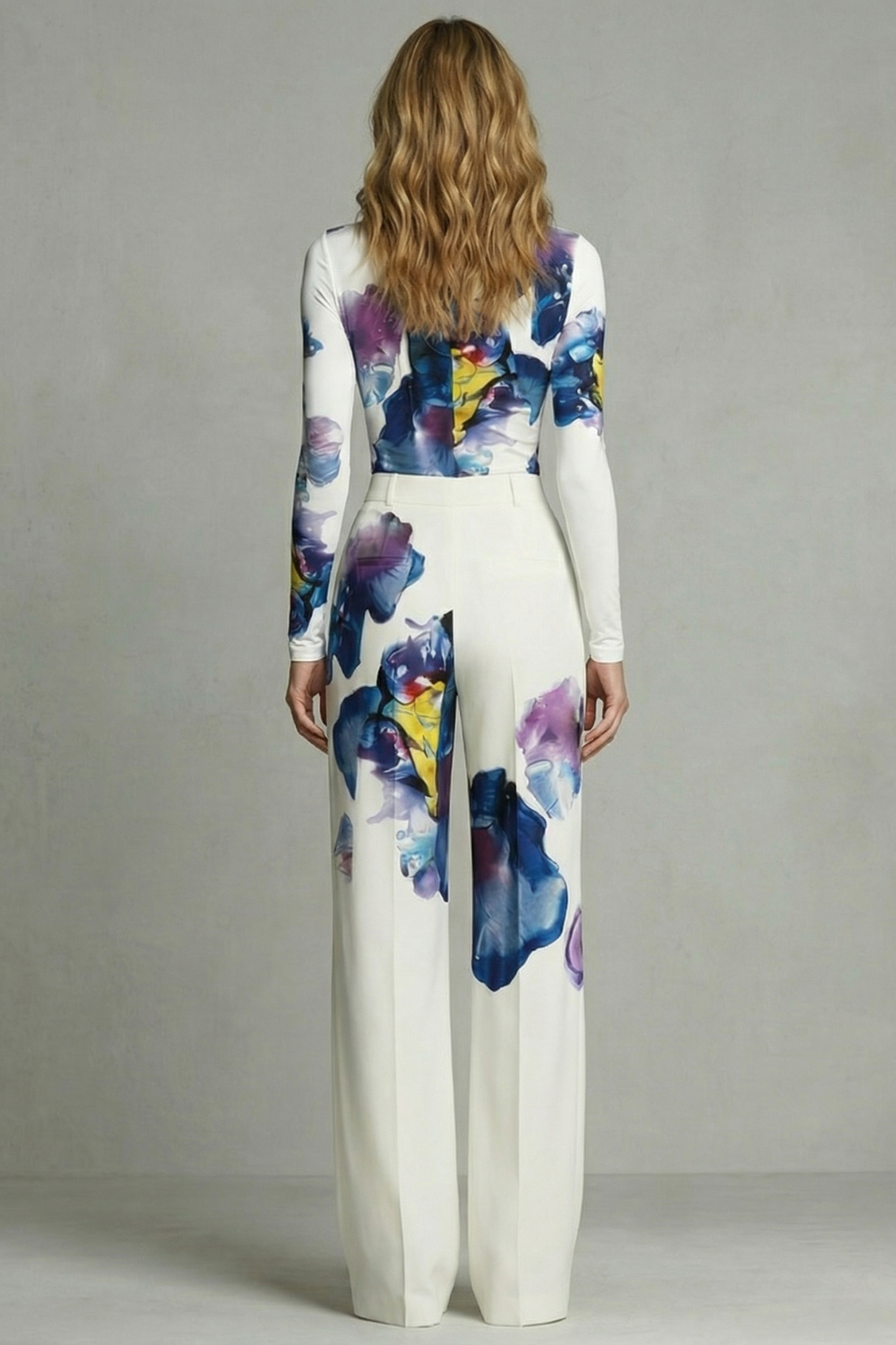 Celestique – Artistic colourblock elegance – Top and trouser set