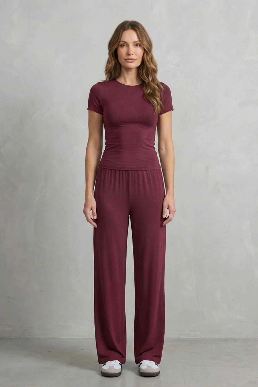 Élan – Sleek Simplicity – Pure Color Wide-Leg Pants Suit