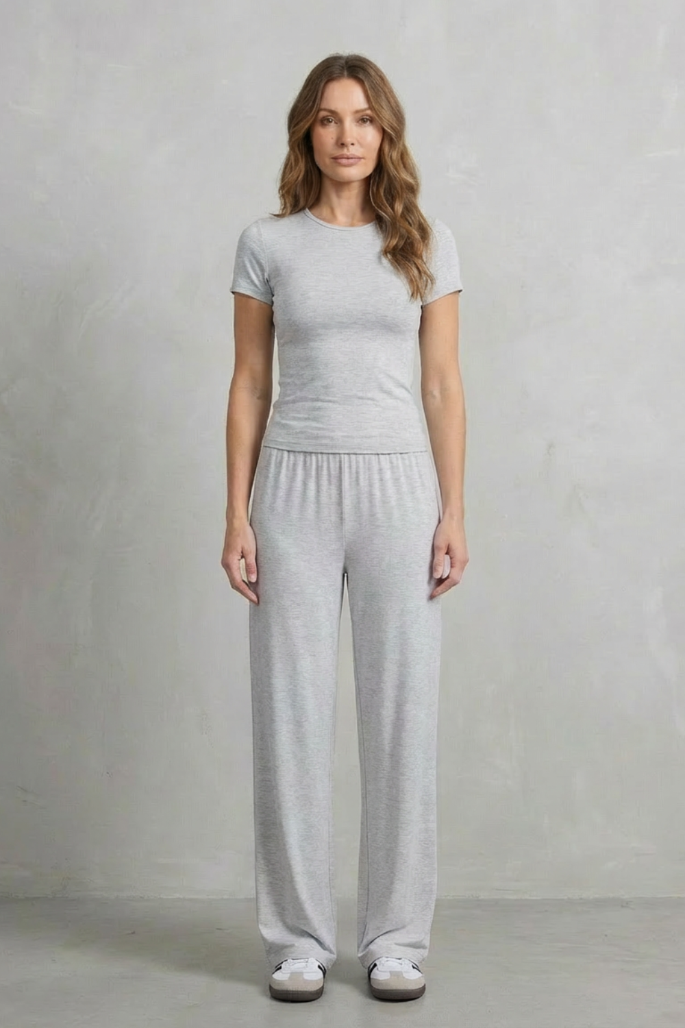 Élan – Sleek Simplicity – Pure Color Wide-Leg Pants Suit