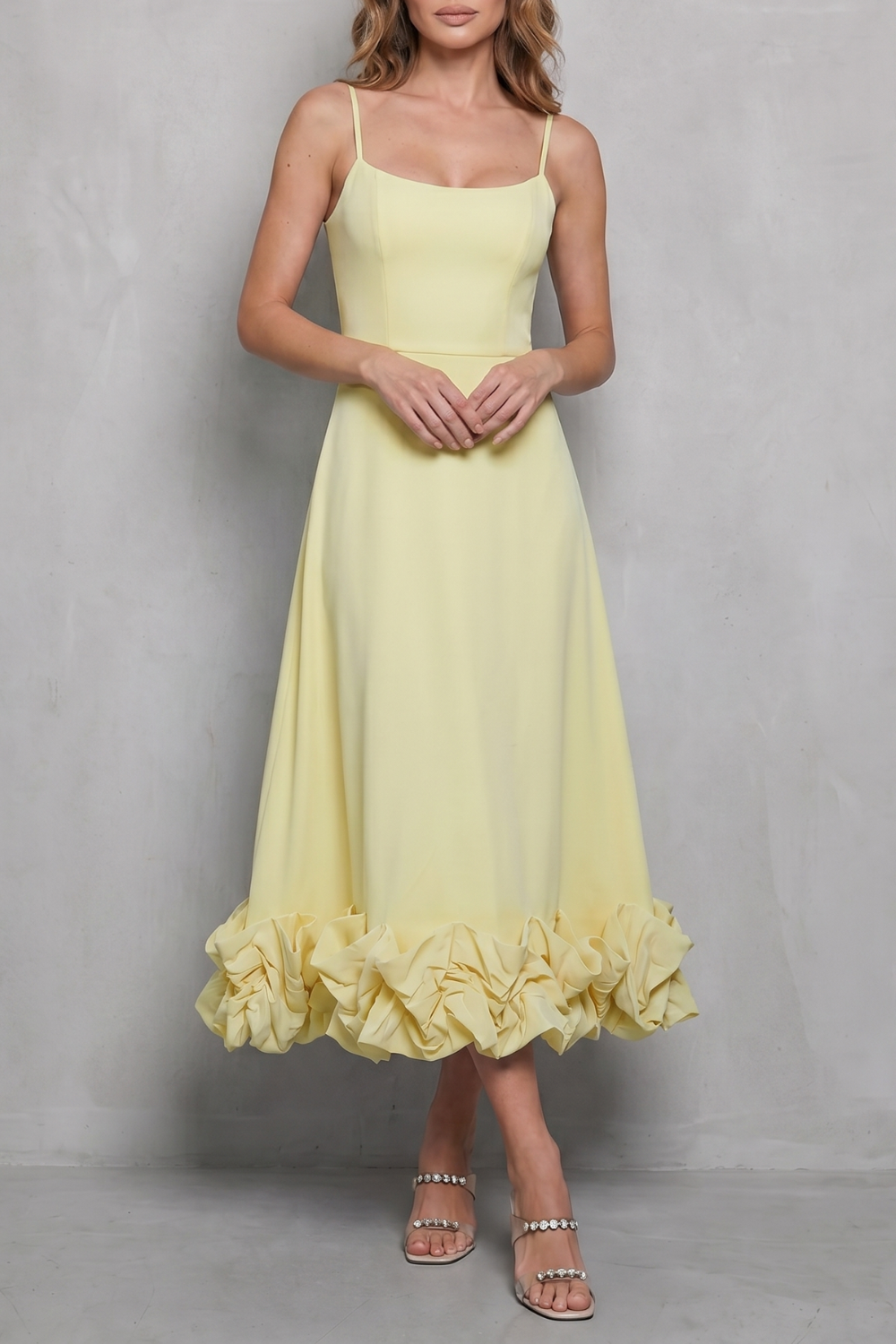 Elowenne – Romantic ruffle hem – Sleeveless midi dress