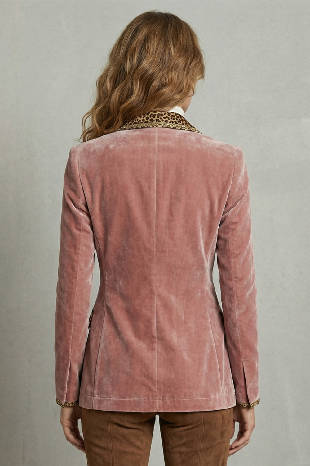 Léovelle – Leopard contrast elegant cut – Velvet blazer