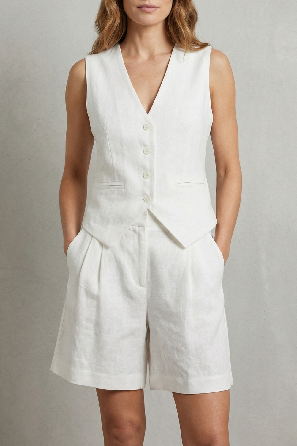 Linévora – Tailored summer ease – Vest and short set