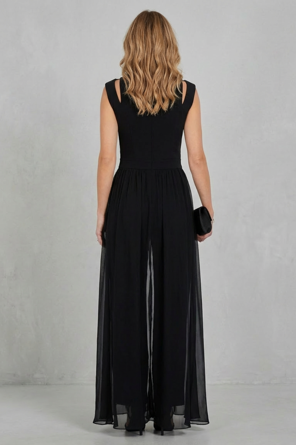 Maelira – Sheer panel cutout – Evening jumpsuit
