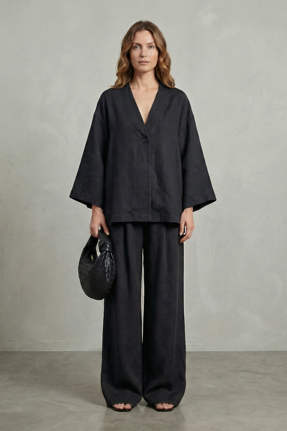 Morvella – Relaxed wrap silhouette – Two piece set