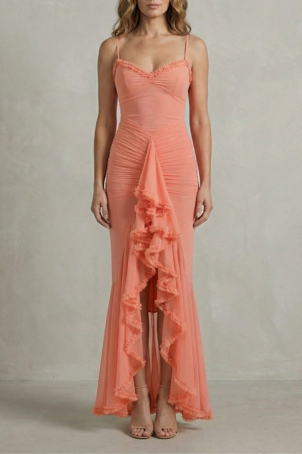 Phoebe – Feminine ruffle allure – Sleeveless high low maxi dress