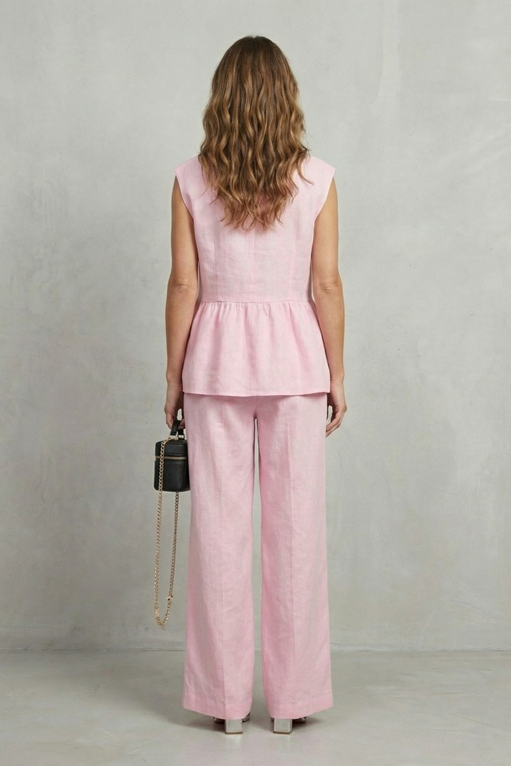 Rosélune – Soft ruffle elegance – Top and trouser set