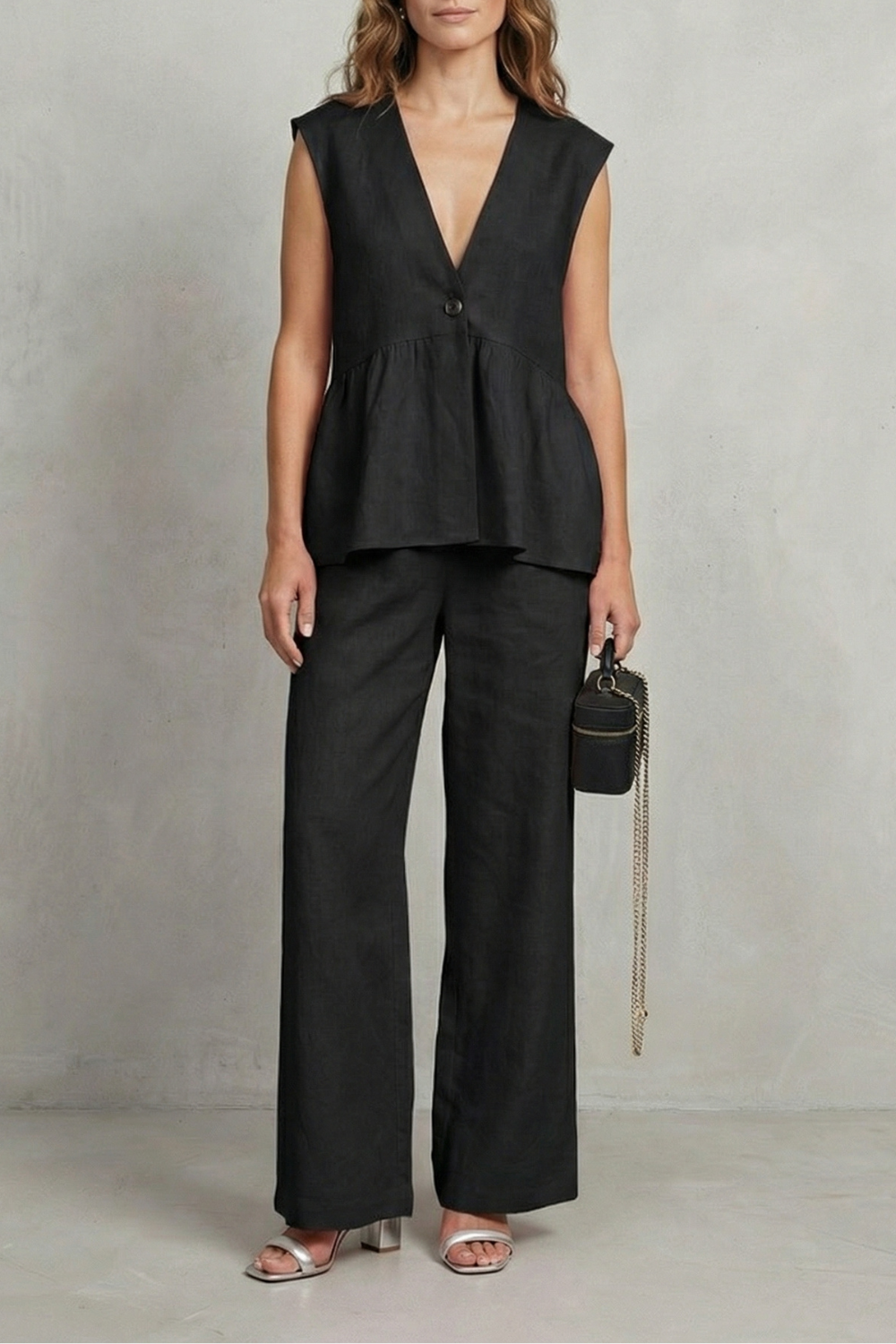 Rosélune – Soft ruffle elegance – Top and trouser set