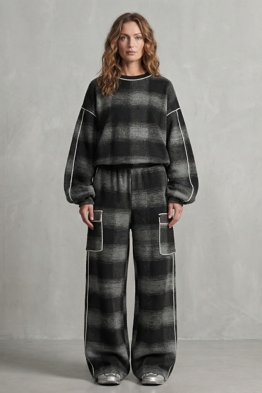 Rovienne – Distressed plaid street style – Two piece set