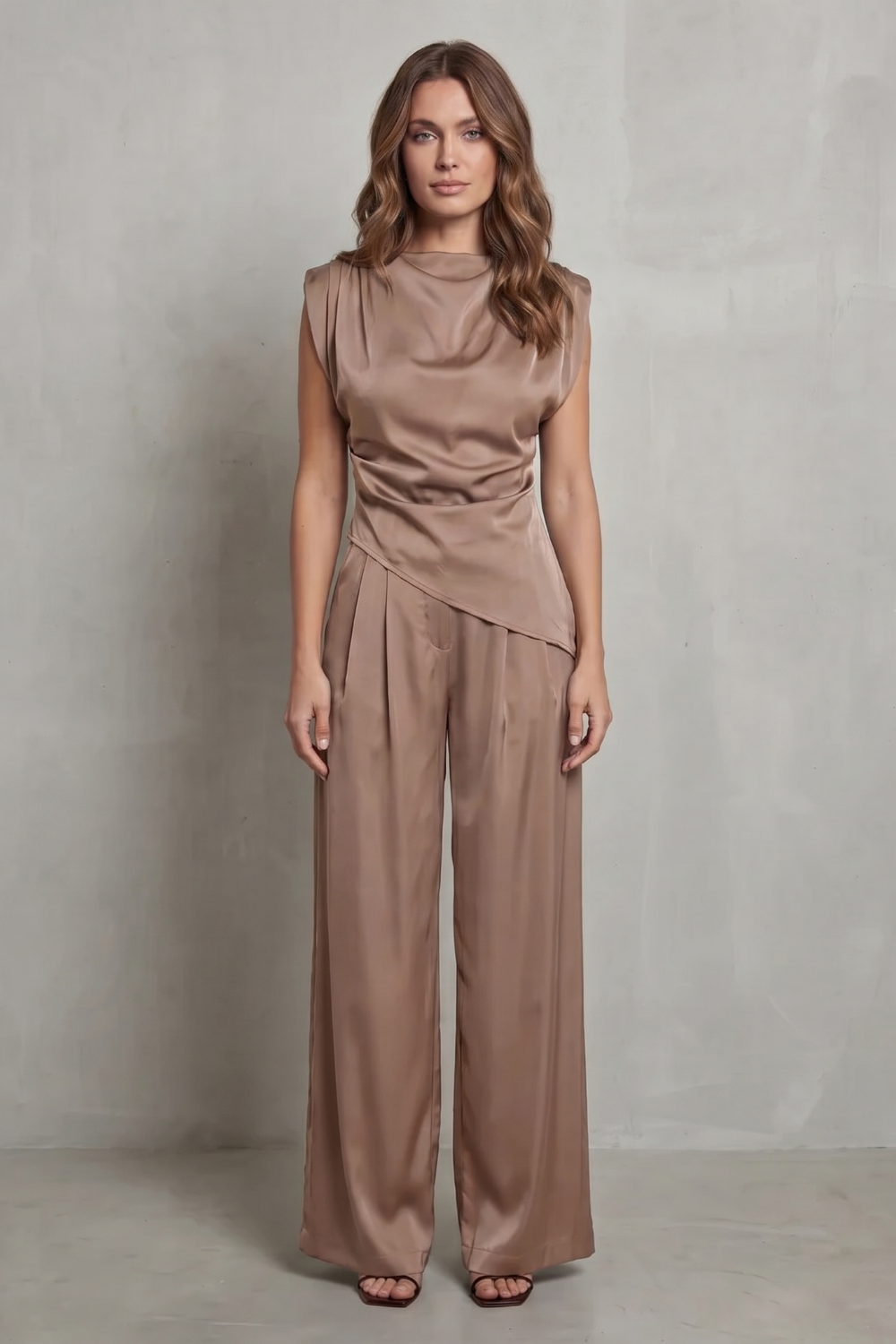 Selora – Draped waist detail – Casual elegance set
