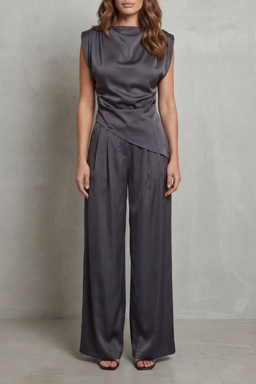 Selora – Draped waist detail – Casual elegance set