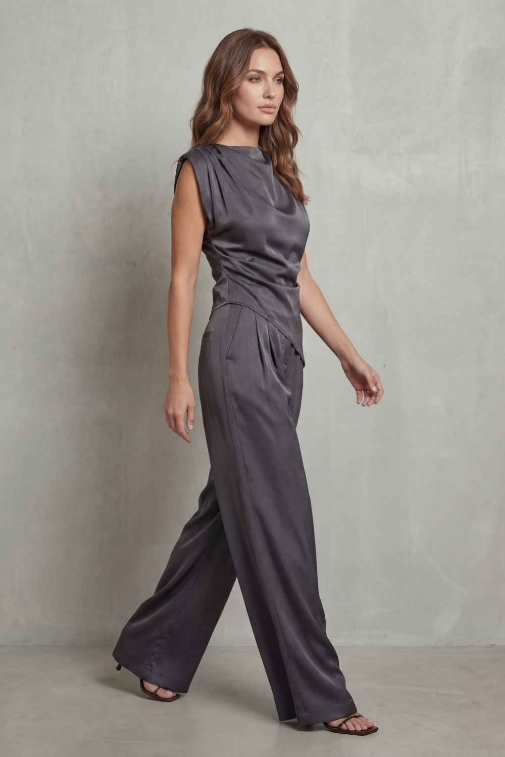 Selora – Draped waist detail – Casual elegance set