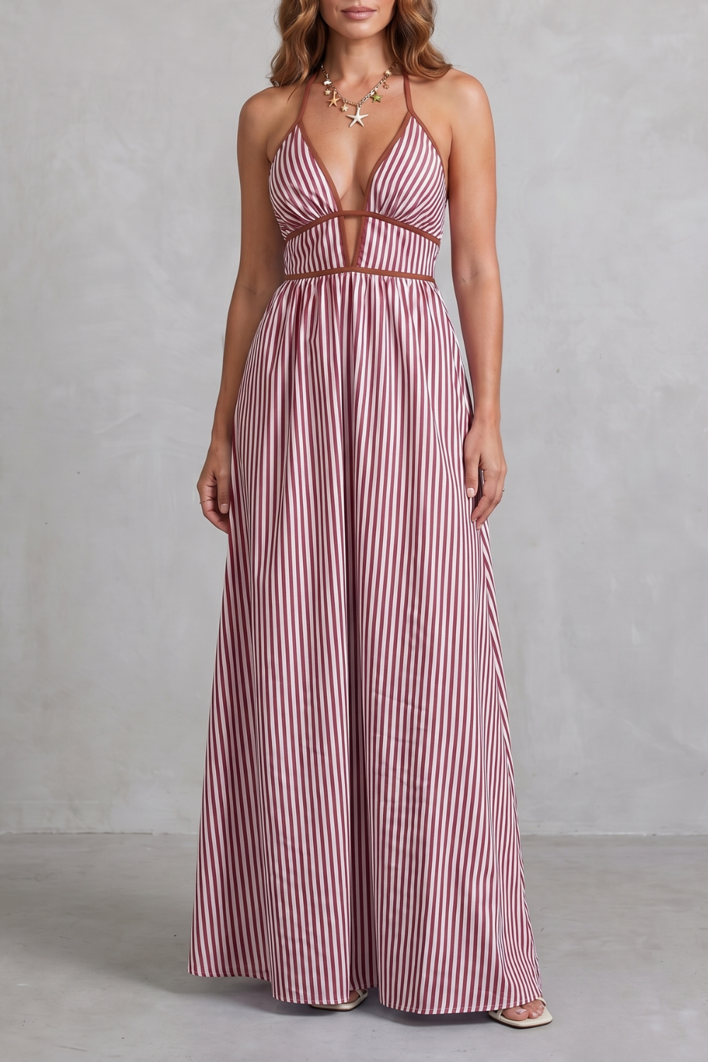 Serelisse – Striped backless silhouette – Maxi dress