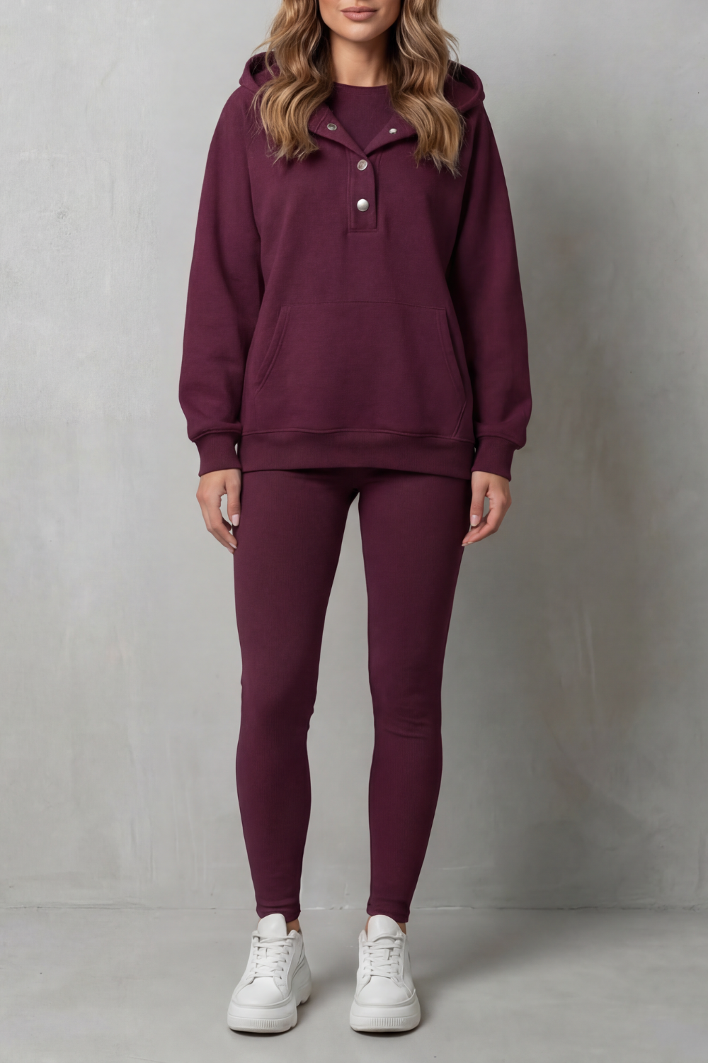 Thalina – Button detail hoodie – Cozy Relaxed Set