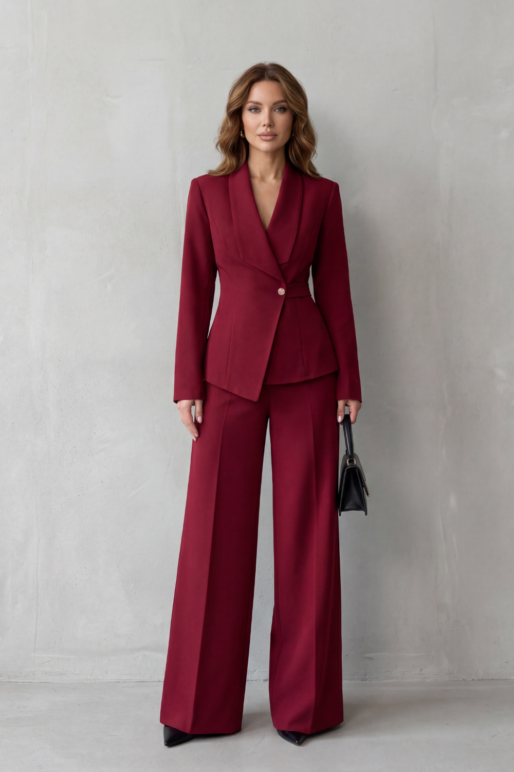 Valdérie – Sculpted waist – Tailored suit set