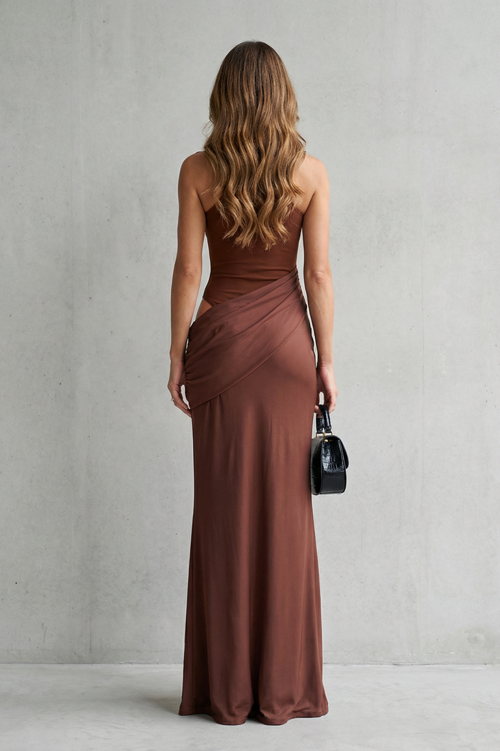 Zara – Sculpted allure – Women’s Cut-Out Maxi Dress